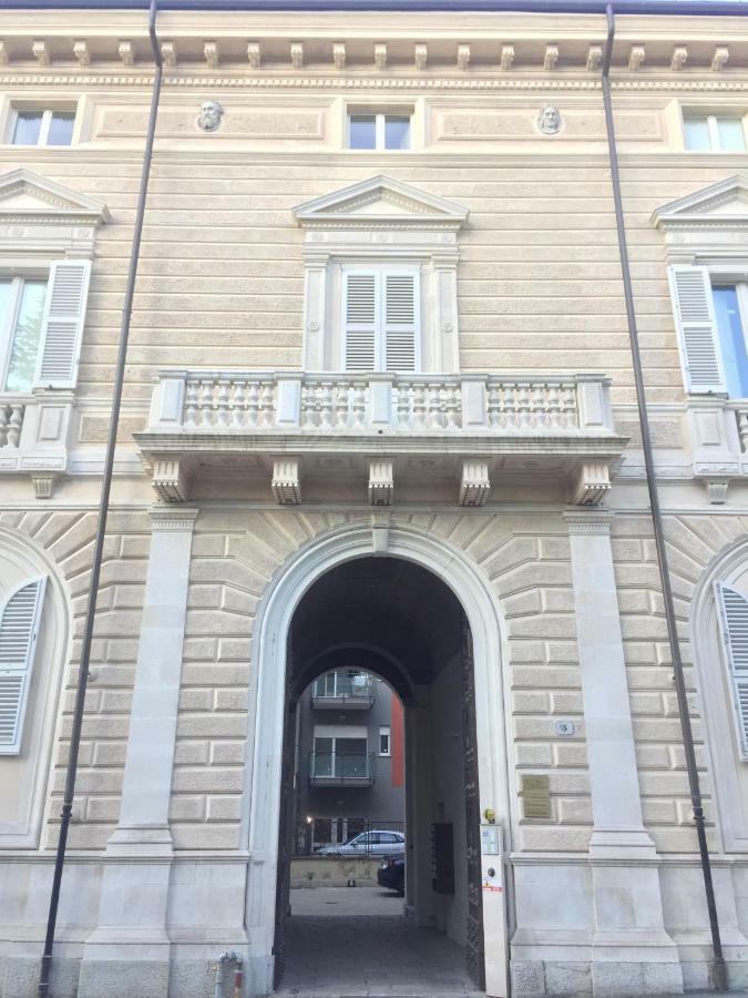 Апартаменты La Casa Di Ago Л'Акуила Экстерьер фото